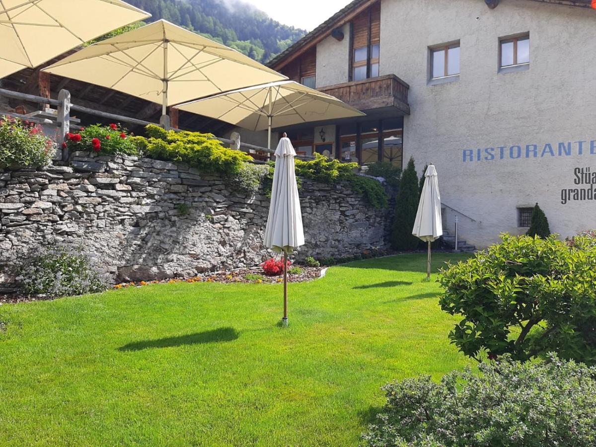 Hotel Stuea Granda سوليو المظهر الخارجي الصورة