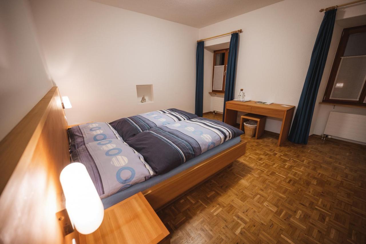Hotel Stuea Granda سوليو المظهر الخارجي الصورة
